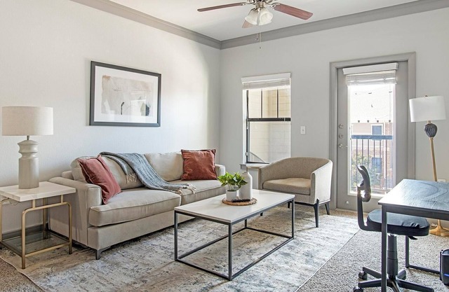 Landing at The Avenues at Carrollton - 3 Bedroo...