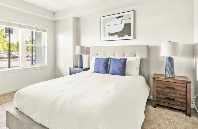 Landing at Yacht Harbor Club - 1 Bedroom in Hay...