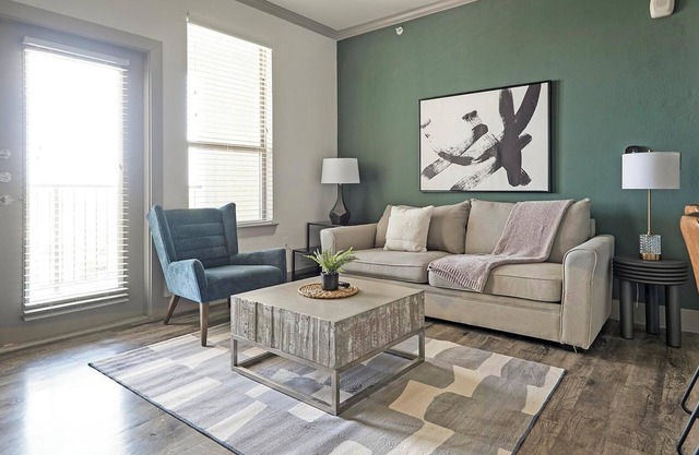 Landing | Spectacular 1BD, Pool, Courtyard