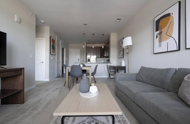 Landing | Stunning 1BD, Yoga Studio, Game Room