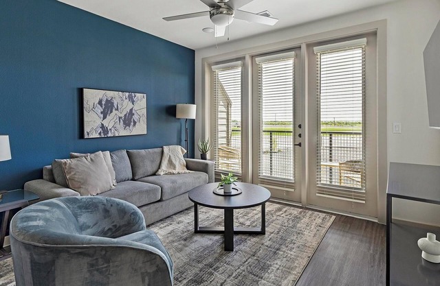 Landing | Stylish 1BD, Gym, Yoga Studio