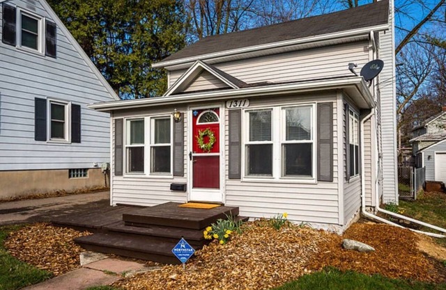 Lansing home: entre MSU y Old Town