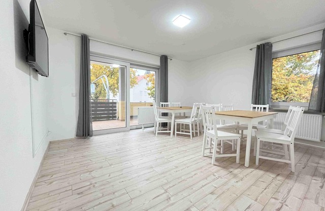 (LAP101) Big Modern workers rental/ rental housing