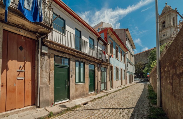 Lapa Stylish Apartment B With Terrace by Vacationy