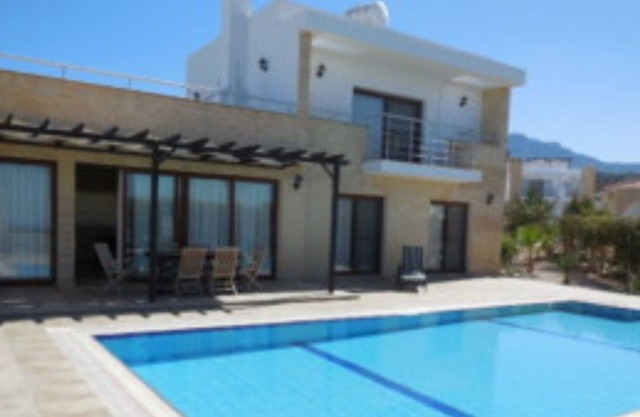Lapis 6 - Villa de tres habitaciones