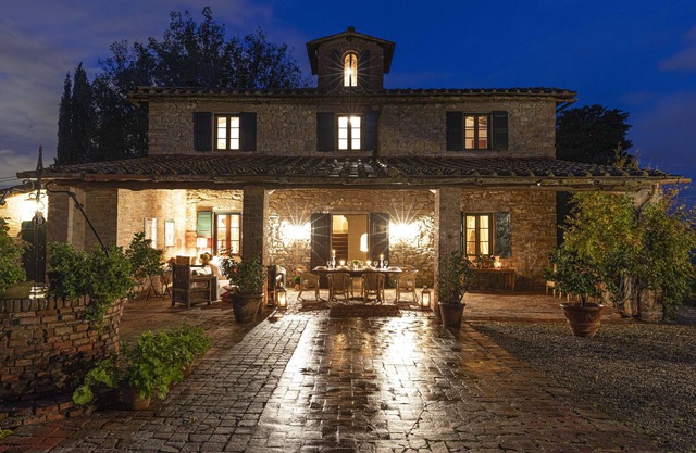 VILLA HISTÓRICA DE LUJO EN TOSCANA CON PISCINA PRIVADA Y AC - 8 MILLAS DE FLORENCIA