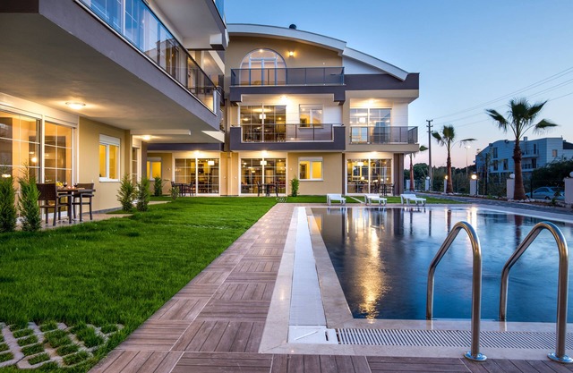 Lara Beach Homes