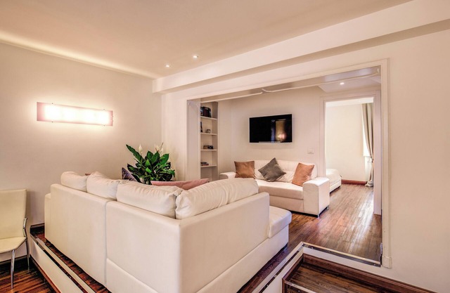 ¡SUITE IMPERIAL, EL APARTAMENTO MÁS HERMOSO DEL CENTRO MUY HISTÓRICO!