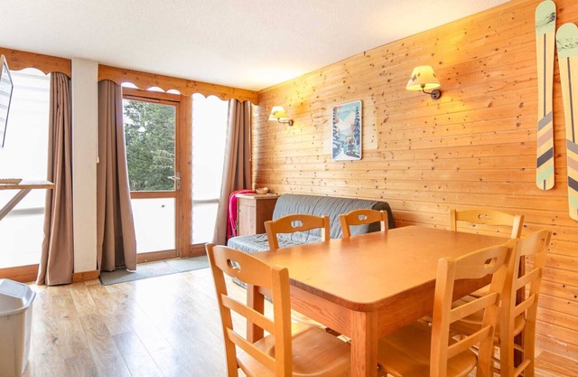 Large 6-person studio near the slopes