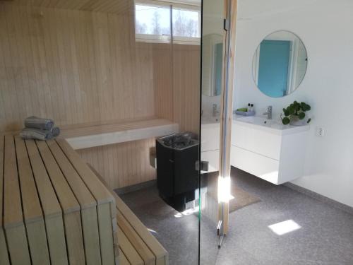 Large apartment with sauna in central Mora