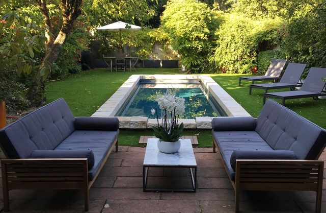 GRAN CASA BURDEOS CON PISCINA
