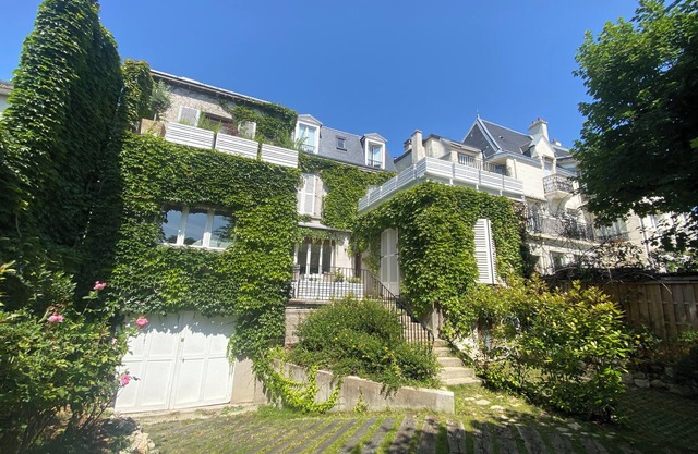 Large charming house in Enghien-les-Bains