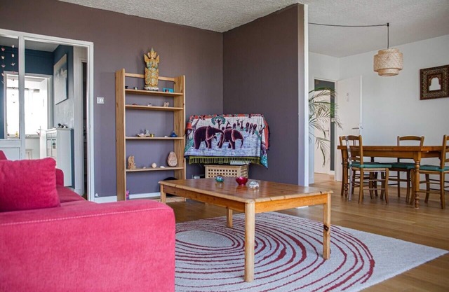Large cosy cocoon - downtown on foot