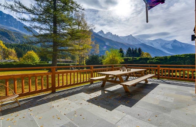 Large family chalet in Chamonix