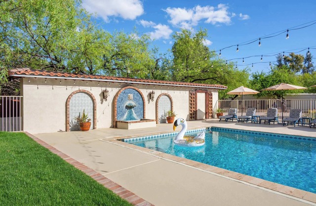 Large Families, Resort-Style Pool Solana #5&8