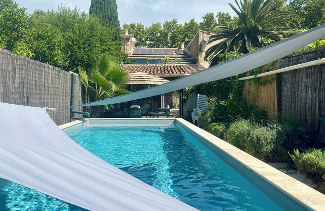 Gran casa familiar en la Francia mediterránea