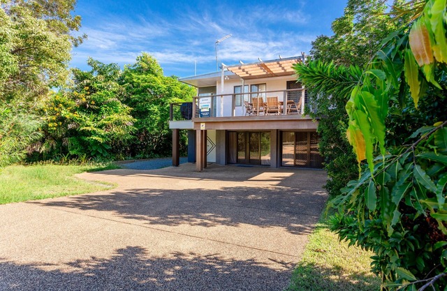 Large Family Home on Lammermoor Beach