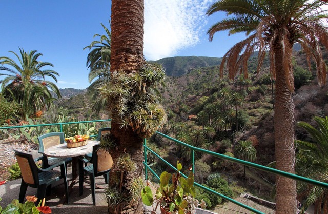 Gran finca enclavada en la naturaleza virgen.
