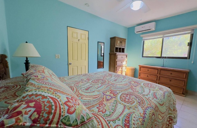 Casa Baja Sunset, Large Gated Parking, Cozy Casa near Pickleball