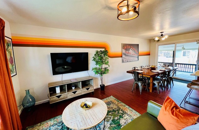 Perfect for Large Groups | Saltwater Hot Tub & Game Room | Sleeps 14