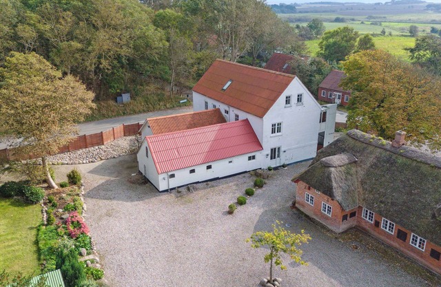 Large holiday home by the Limfjord