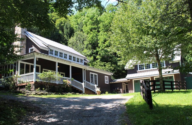 Large Home Available to Rent at the Base of Snowshoe Resort!