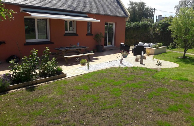 Gran casa de 130m2 en el campo y cerca del mar.