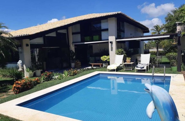 Casa grande, comunidad cerrada en Guarajuba, con piscina, barbacoa !!!