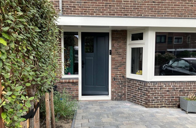 Large house near Amsterdam, Haarlem, 4 bedrooms, 2 bathrooms, garden, BBQ bike