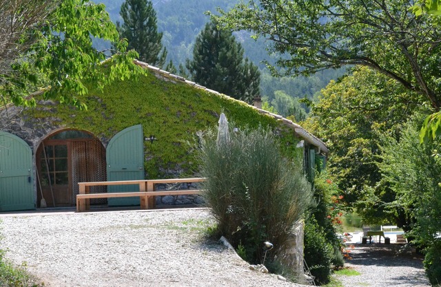 Gran casa de carácter, Drôme Provençale, Tranquilidad, 12 personas;