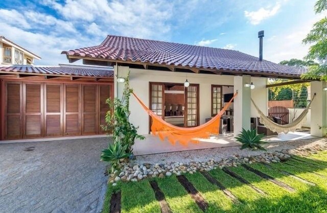 GRAN CASA P / 12, 4 DORMITORIOS (2 SUITES), wifi, a 350 m del mar. COMPARTE EN 12 VECES