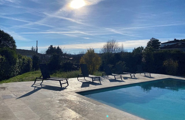 Large house with private swimming pool, enclosed grounds that will enchant your vacations.