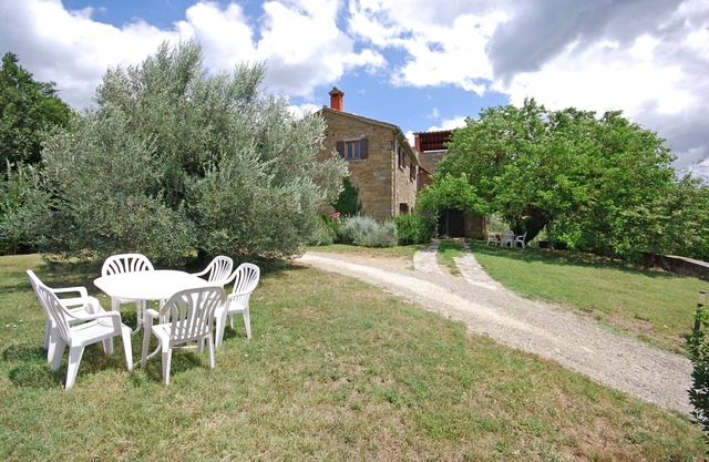 Sant Andrea Di Sorbello: Casa / villa / chalet - Sant''Andrea di Sorbello