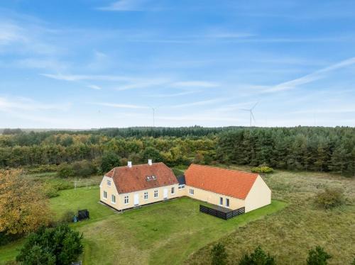 Large Pool House With Activity Room Located In Peaceful Surroundings