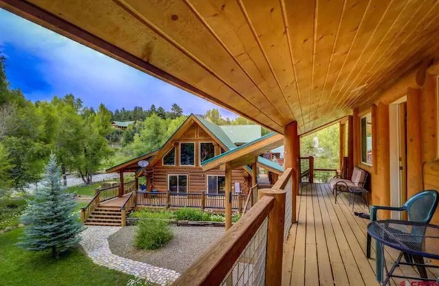 Large Riverfront Home for Multi Family Groups