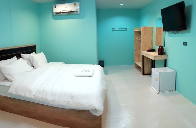 Habitación grande Calma, buen clima. La casa es privada.