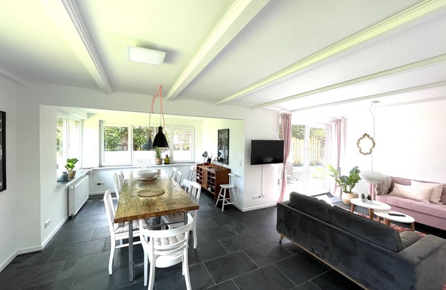 Large stylish vacation home in a rural idyll (near Hooksiel)