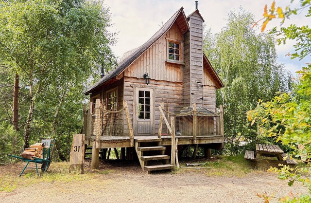 Large treehouse ideal for larger families or group of friends