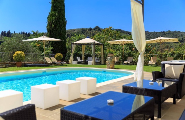 Large Tuscan Villa near Florence