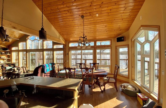Grandes y exclusivos Lakeside Home-off Parks Hwy, a medio camino entre Anchorage y Denali