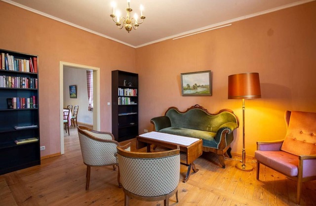 Large vacation apartment in an old pastorate with fireplace and garden