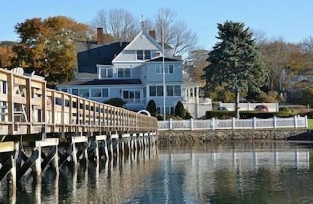 Grand Victorian Estate con vistas al puerto de York y al océano Atlántico