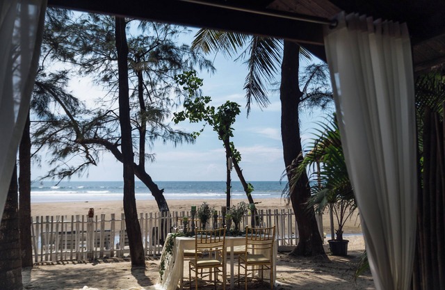 Larisa Beach Resort