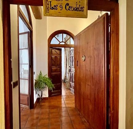 Las 9 Candelas alojamiento en el centro de Yecla