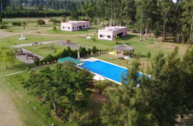 Las Achiras, Casas de Campo