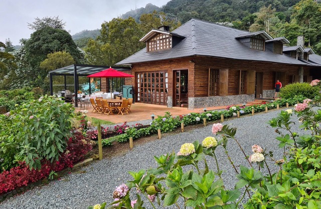 LAS MERCEDES.- Chalets de montaña alrededor de Caliu