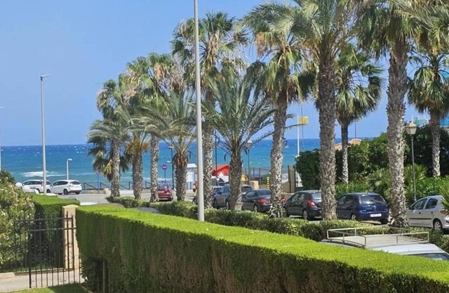 LAS OLAS BEACH 2