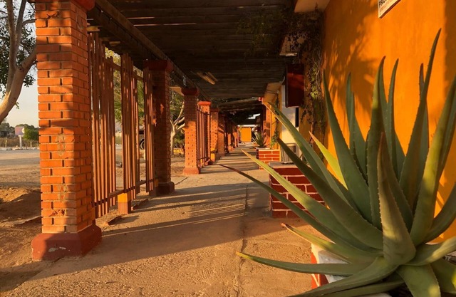 Las Palmas Hotel