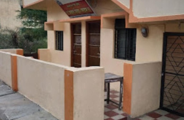 Lasane Guruji Bhakta Niwas Tuljapur