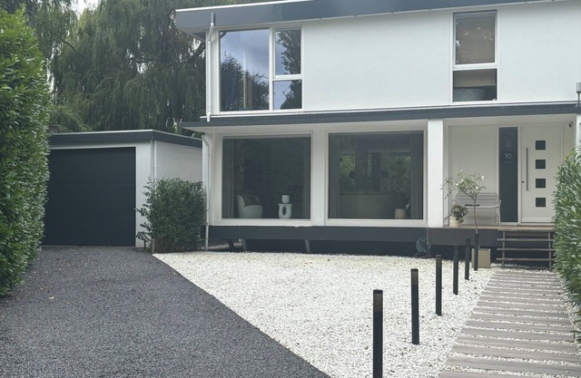 Last minute deal - in August. Big garden, close to city’s and the beach